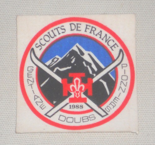 Ecusson scouts france - de,