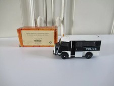 26 ⚜️ Jouet Voiture