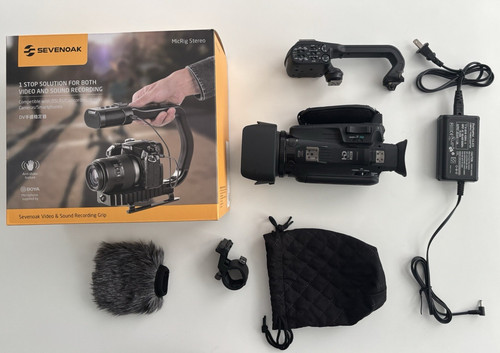 Canon xa11 camcorder 20x - hd,