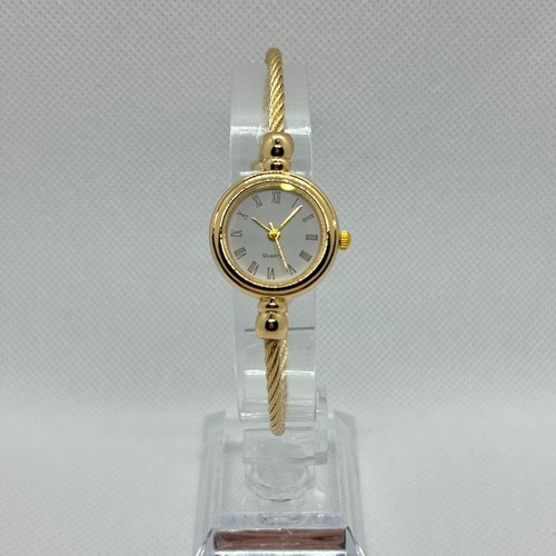 Vintage women quartz watch - vintage,