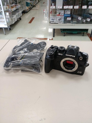 Olympus 1 mark iii - em-1,