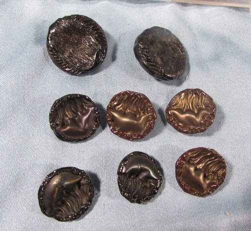 Boutons résine 2 noirs - boutons,