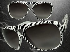 Surdimensionné Exagéré