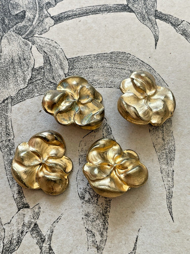 Boutons anciens métal - boutons, en