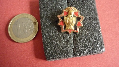 Pins militaire regiment du - militaire,