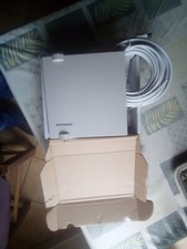 antenne  extérieure tv kathrein blanche, jamais utilisé.