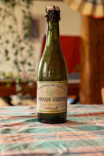 Bouteille limonade à - de,