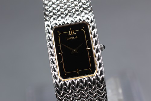 Presque comme neuve montre - [presque,