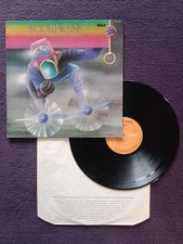Scorpions Fly to the Rainbow