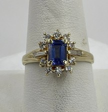 Bague de fiançailles unique pour femmes en tanzanite taillée émeraude de 2,58...