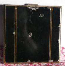 Poudrier de sac ancien