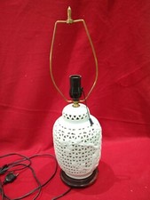 LAMPE PORCELAINE BLANC DE