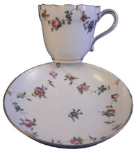 Tasse Et Soucoupe En