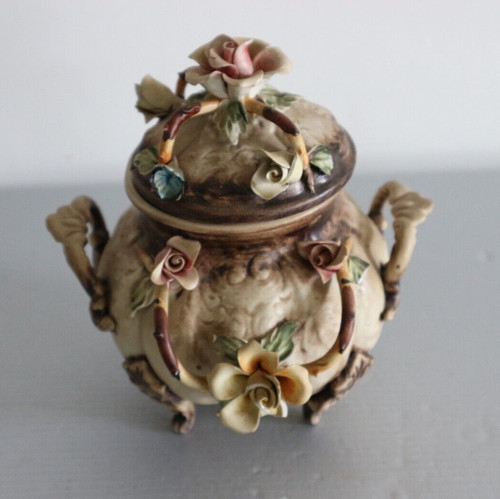 Ancienne petite soupière - ancienne,