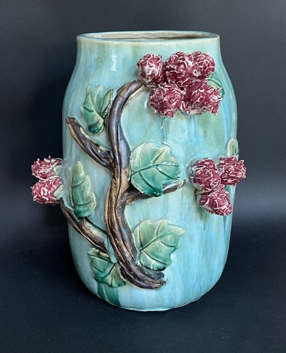 Athezza large floral relief - large,