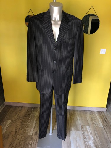 Joli costume noir - joli,