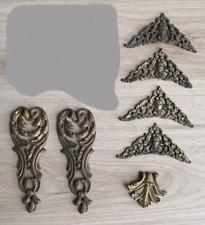 LOT 7 ORNEMENTS ANCIENS