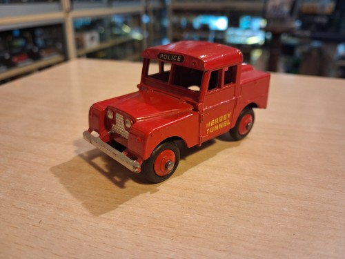 Land rover mersey tunnel - land,