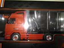 MINIATURE TRACTEUR IXO 1/43