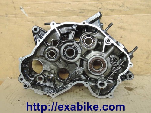 Carter moteur droit pour - moteur,