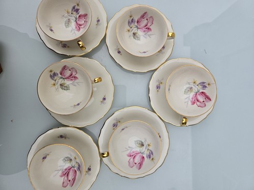 Service the porcelaine - service, à