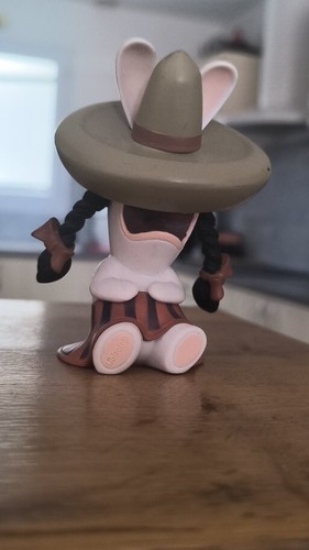 Figurine lapin crétin - figurine,
