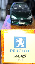 Peugeot 206 Verte Norev Hachette 1:43  avec boite carton  1998