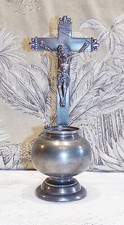 FRANCE - Ancien Bénitier avec crucifix en étain - TBE