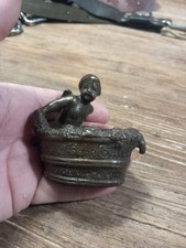 Bronze angelot thème vin 