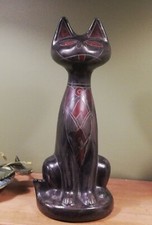 Statue ancienne Chat terre