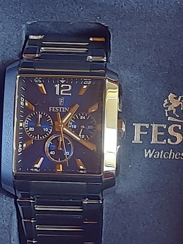 Montre festina quartz neuve - montre,