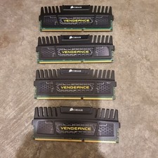 Kit mémoire RAM 4x4GB corsair vengeance DDR3 16 go