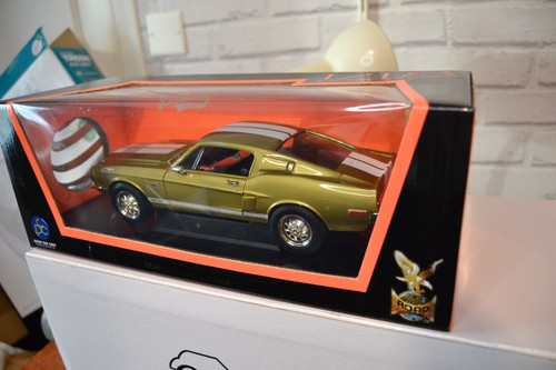 Road signature ford - 1/18,