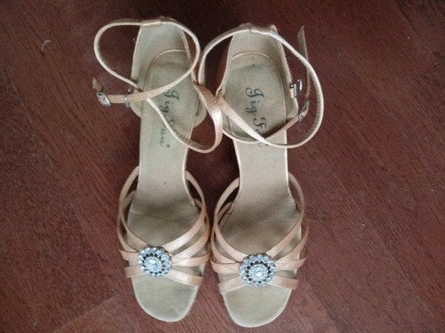 Women dance shoes - women's,