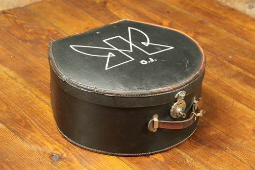 R2603 malle chapeau cuir - malle,
