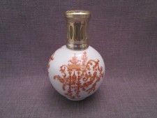 Lampe berger en porcelaine de