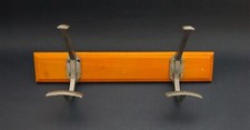 Mobilier Vintage - Porte Manteau avec Double Patère en Métal - Collection 1960