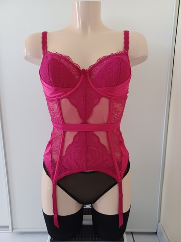 Rouge gorge guepiere - guepiere, taille