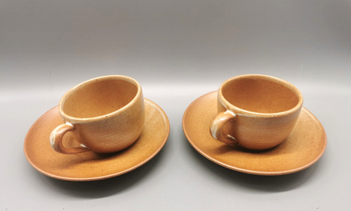Lot anciennes tasses à - 2,