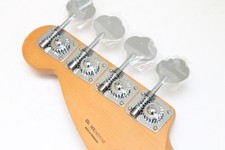 Fender Player II Mustang Bass PJ Polar White 3,43 kg d'occasion