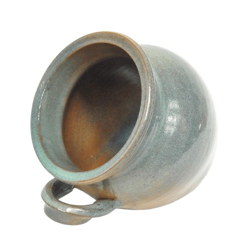 Main sel pot terre - main,