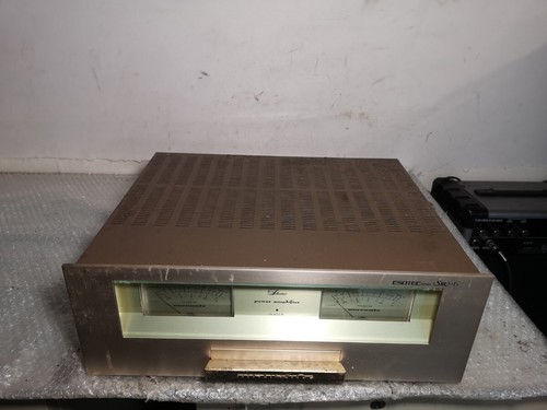 Amplificateur puissance - amplificateur, de