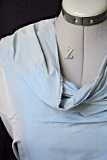 Chloé.Merveilleuse taffetas léger façonné bleu doux  changeant .1M