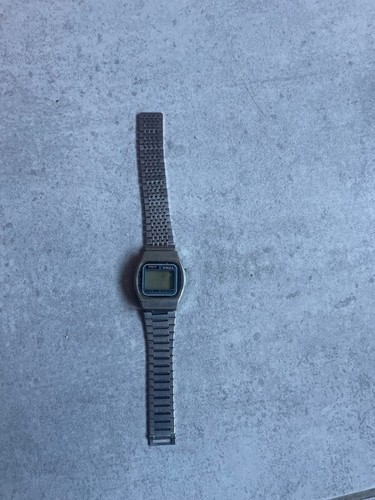 Montre vintage yema quartz - , 32