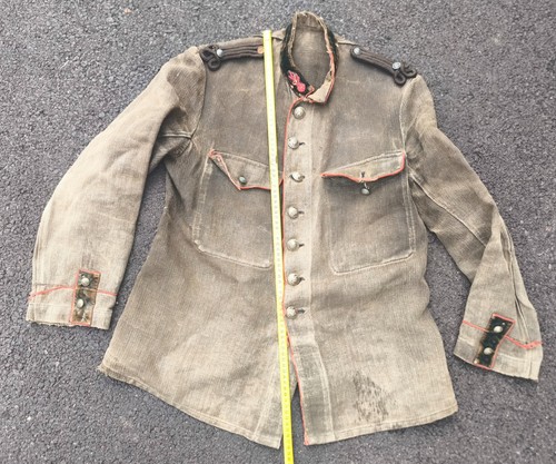 Work clothes wear ancienne - work,