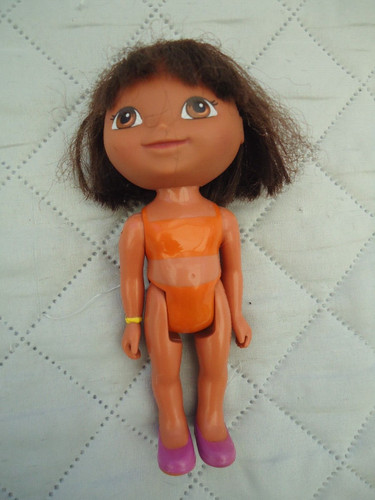 Poupee dora exploratrice de - dora,