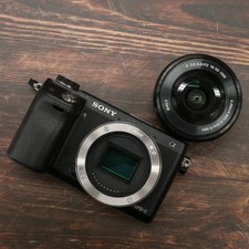 Appareil photo numérique Sony Alpha NEX-6 16-50mm Shuttercount 25647 [Near Mi...