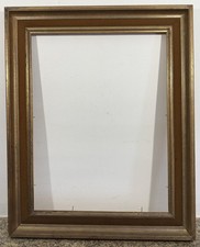 Cadre ancien moulé 8F Vue