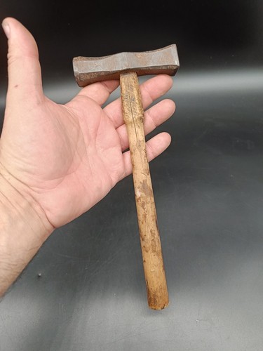 Ancien petit marteau - petit,