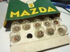 2  AMPOULES  vintage mazda  A VIS 6V 1.8W sph 15 mm E10